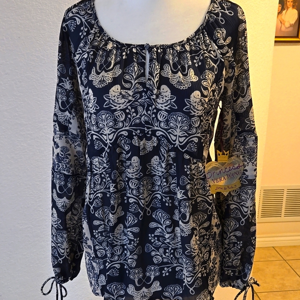 Princess Vera XS Long sleeve Top NWT